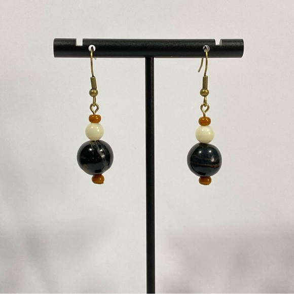 ‘Stars in the Desert’ Glass Bead Earrings Handmade - Picture 3 of 4